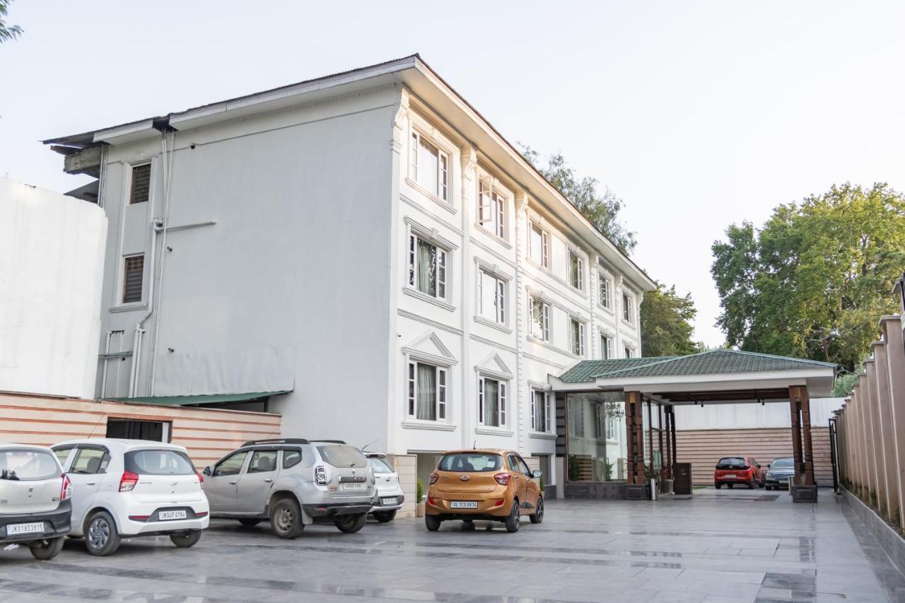فندق Srīnagarفي  Paisley Palace المظهر الخارجي الصورة